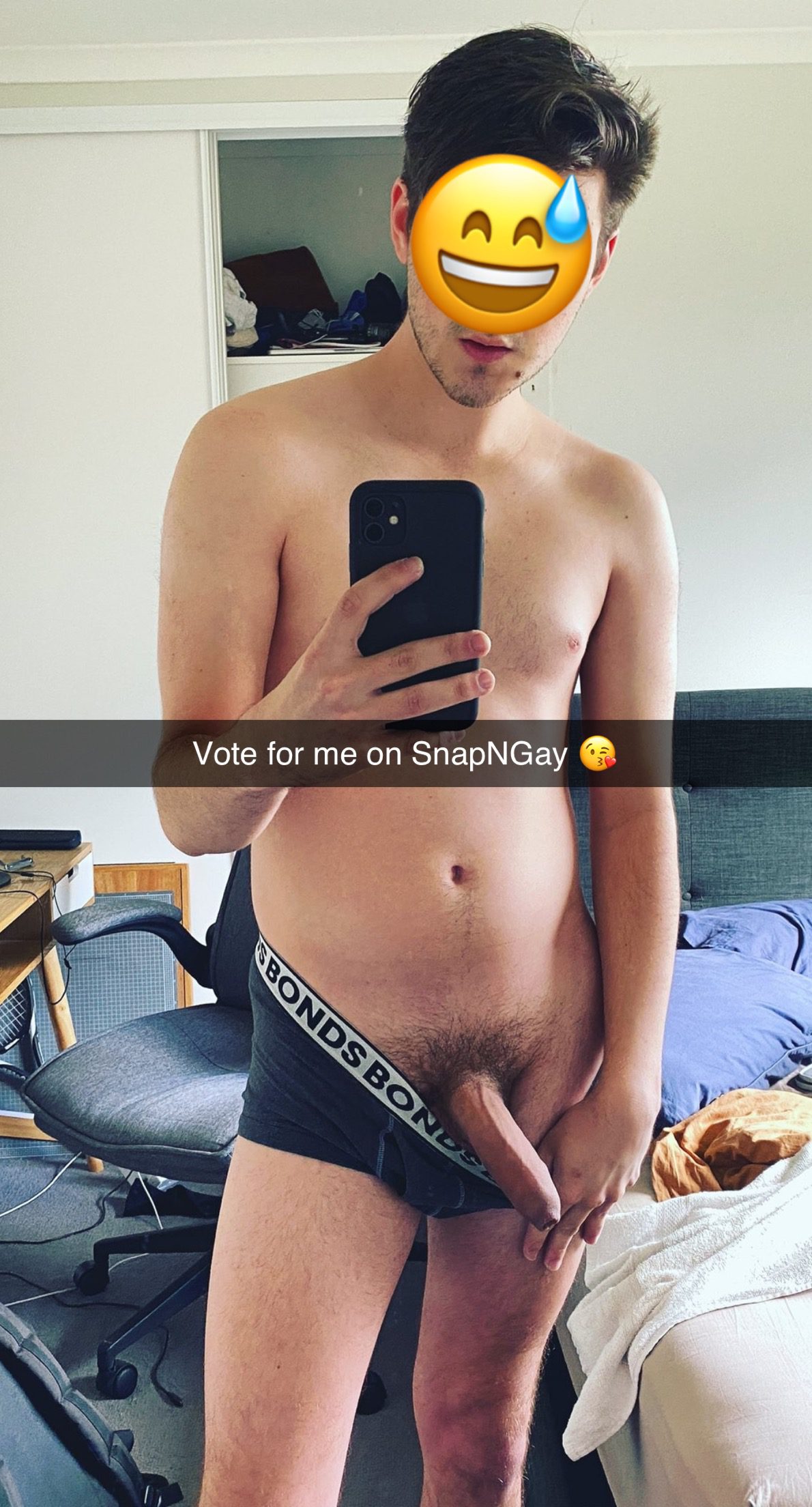 gay snapchat sexting - Gay Amateur Nudes & Seflie Porn Pics - GayNudeSelfie