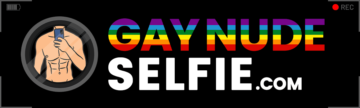 GayNudeSelfie
